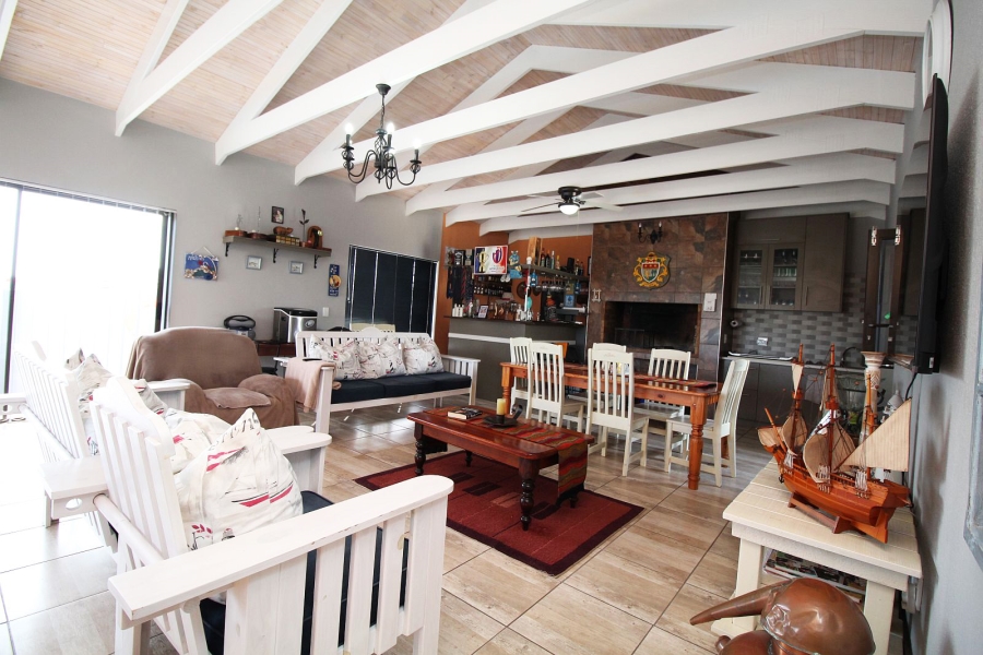 4 Bedroom Property for Sale in Country Club Western Cape